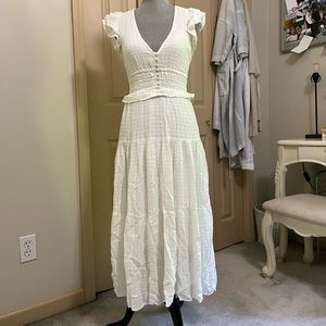 Express flutter sleeve tiered dress